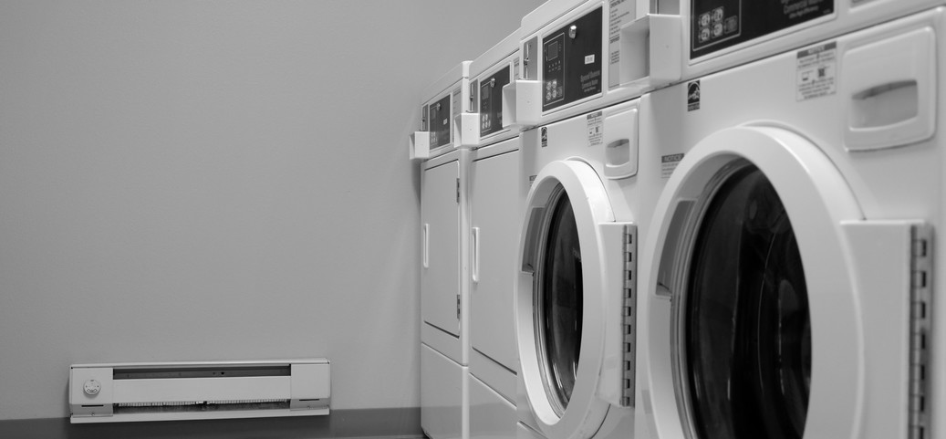 Machines à laver et sèche-linge dans une buanderie - Que ne doit pas aller dans le sèche-linge ?