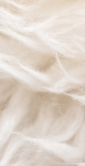 The image shows a wool fiber